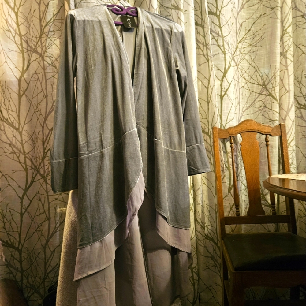 R vivimos ruffed delete coat